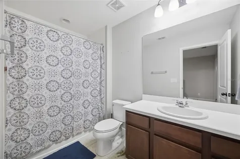 2013 Sunset Wind Loop Oldsmar FL 34677