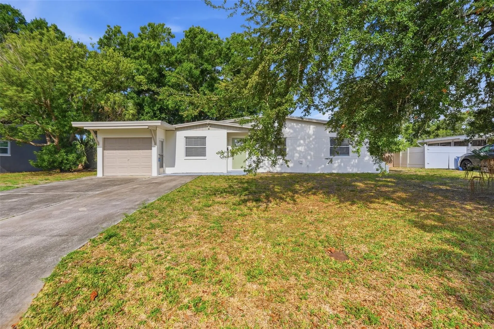 6000 12th Way N St Petersburg FL 33703