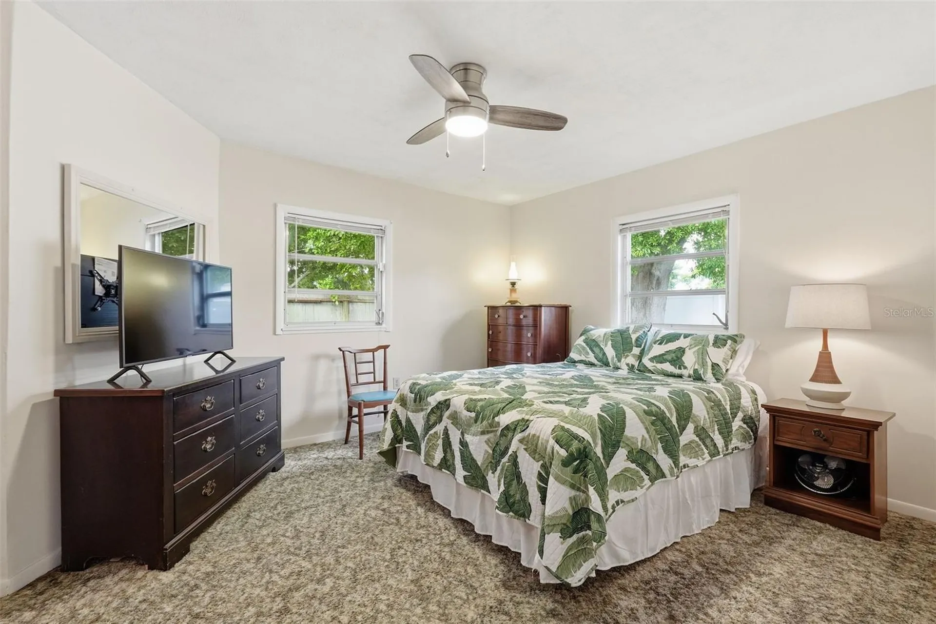 6000 12th Way N St Petersburg FL 33703
