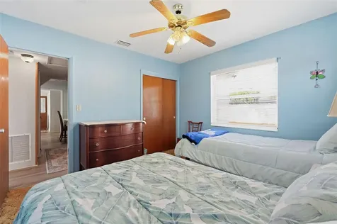 6000 12th Way N St Petersburg FL 33703