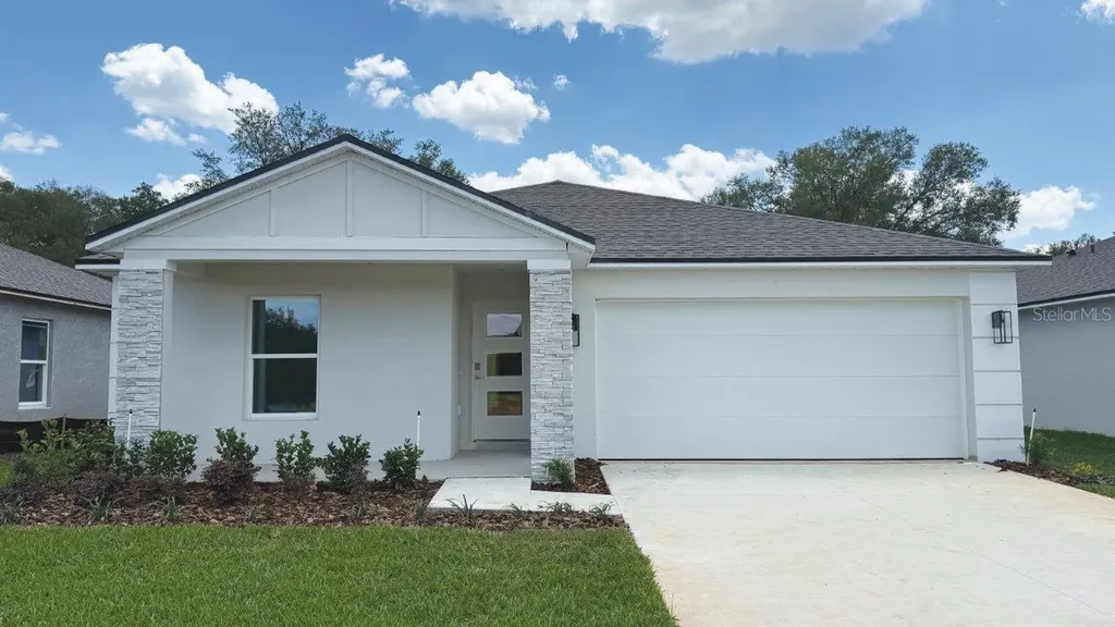 219 Skyfield Court Lady Lake FL 32159