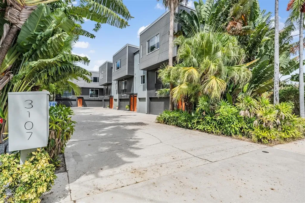 3107 W De Leon Street Tampa FL 33609