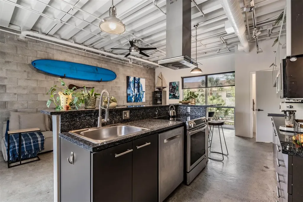 3107 W De Leon Street Tampa FL 33609