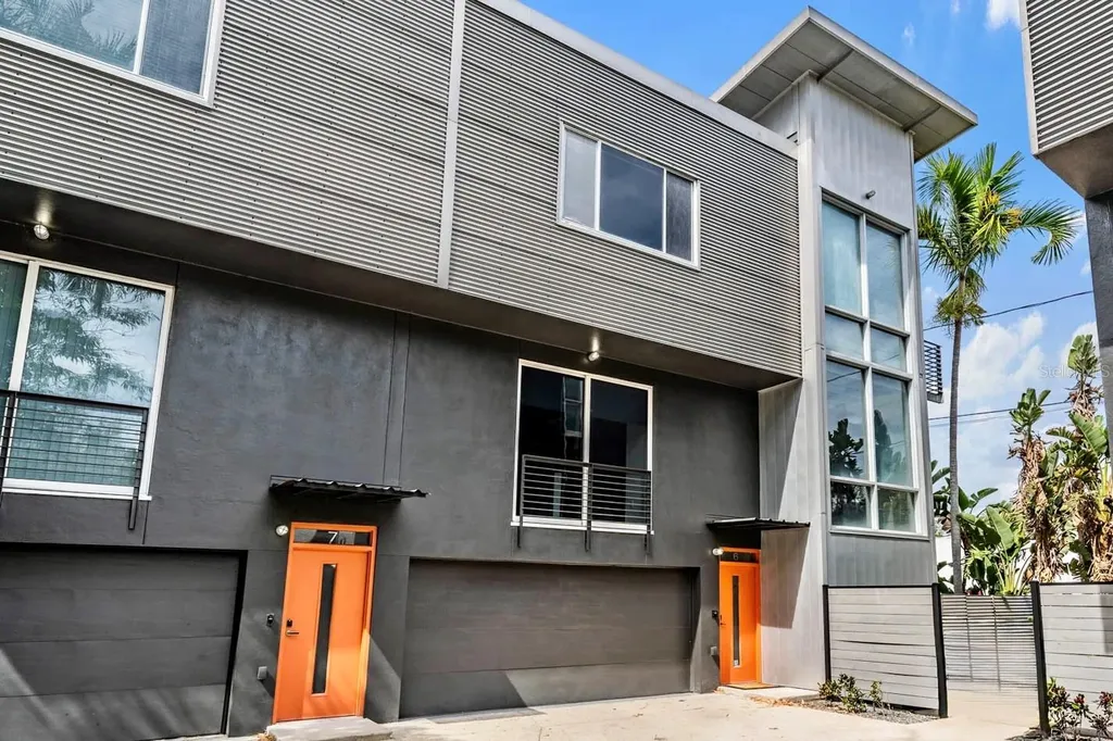 3107 W De Leon Street Tampa FL 33609