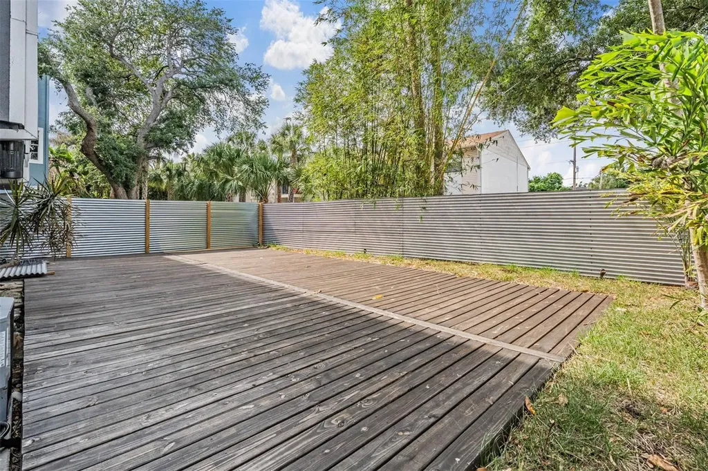 3107 W De Leon Street Tampa FL 33609