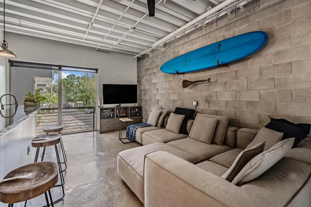 3107 W De Leon Street Tampa FL 33609