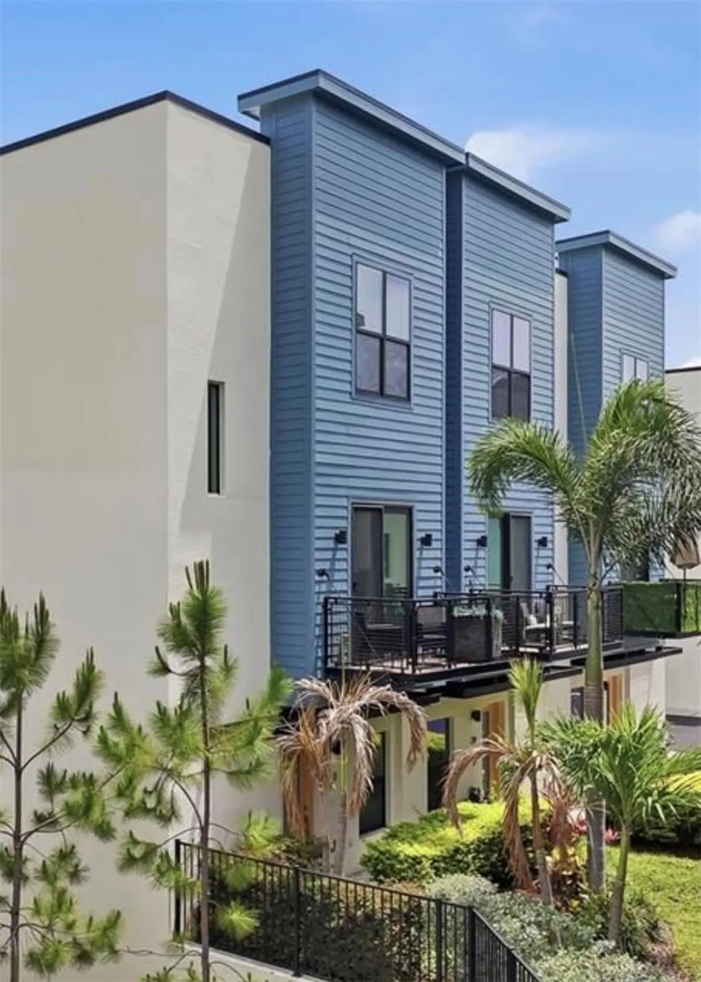 4810 W Mcelroy Avenue Tampa FL 33611