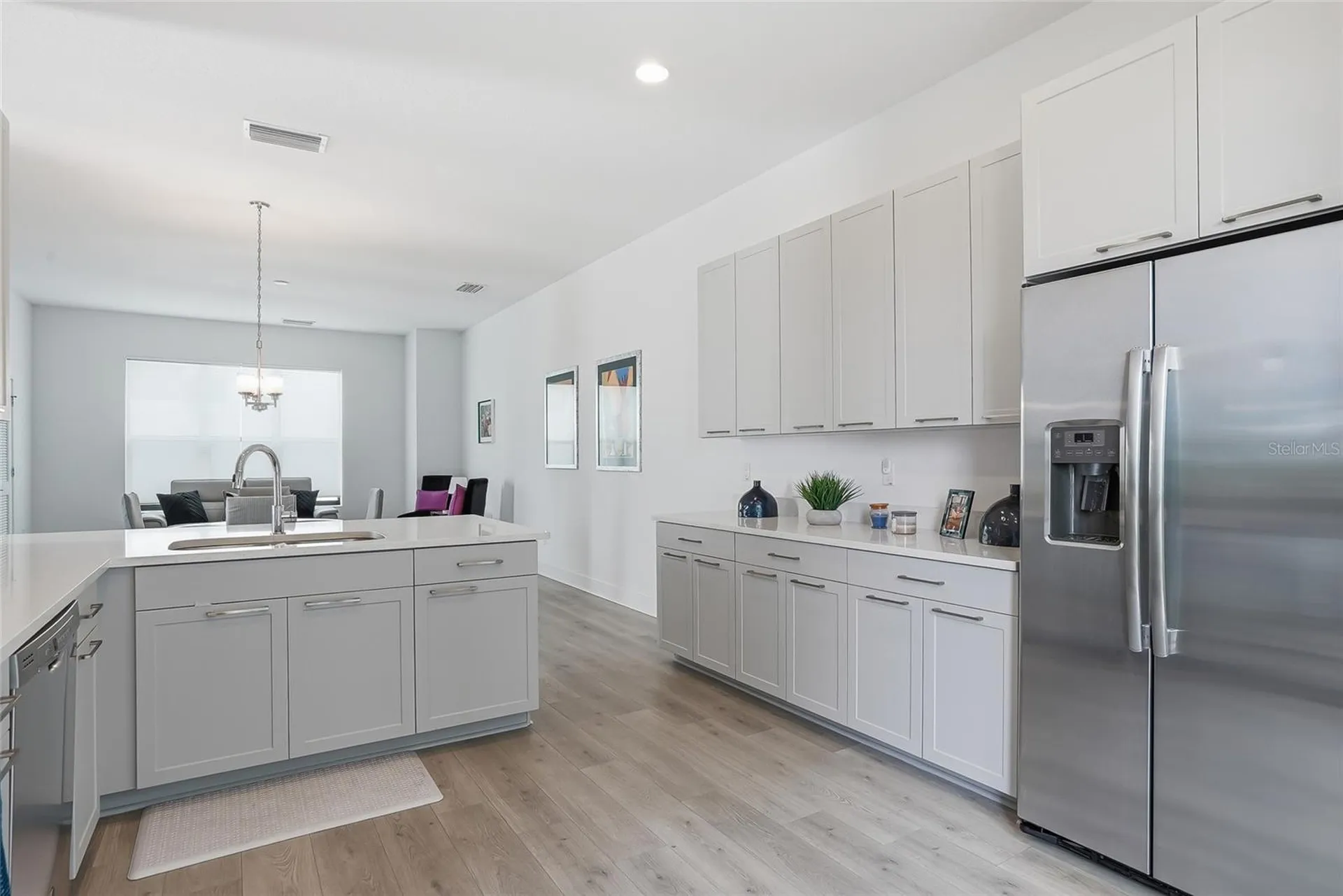 4810 W Mcelroy Avenue Tampa FL 33611