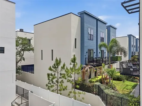 4810 W Mcelroy Avenue Tampa FL 33611