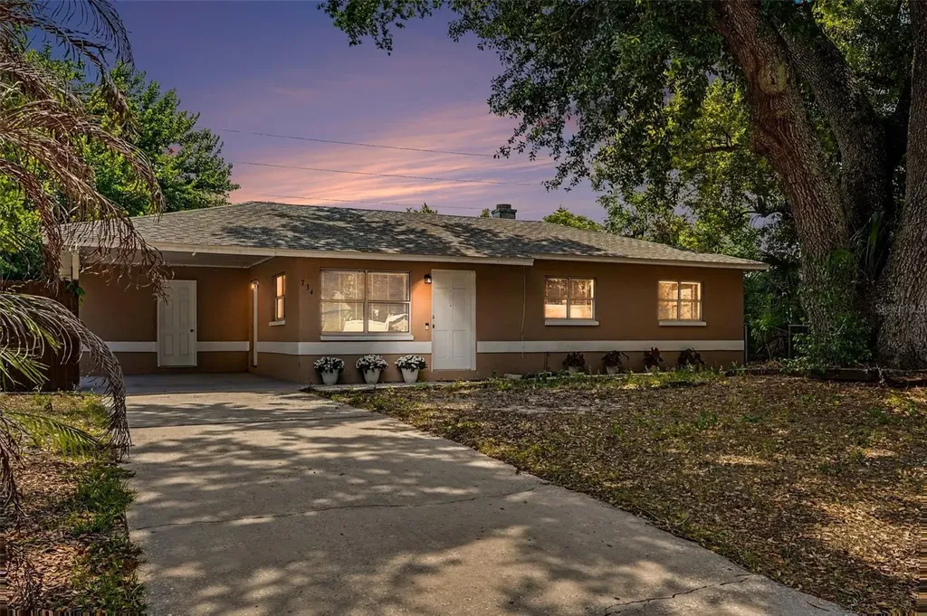 734 Belair Avenue Lakeland FL 33801