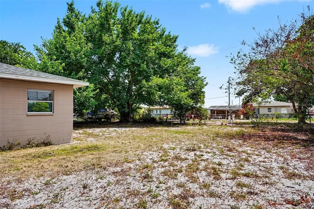 734 Belair Avenue Lakeland FL 33801