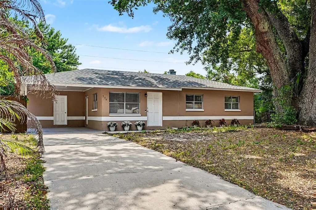 734 Belair Avenue Lakeland FL 33801