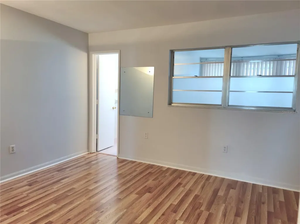 5850 18th Street N St Petersburg FL 33714