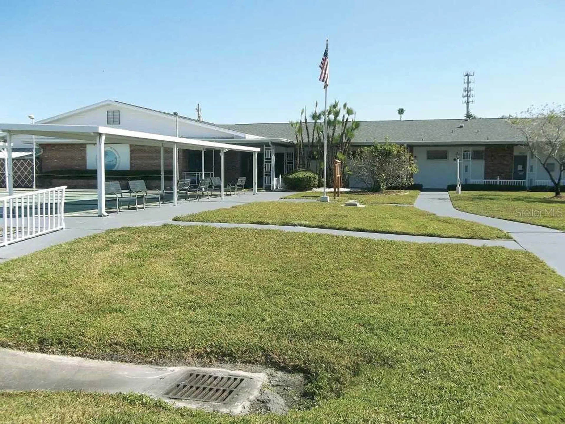 5850 18th Street N St Petersburg FL 33714
