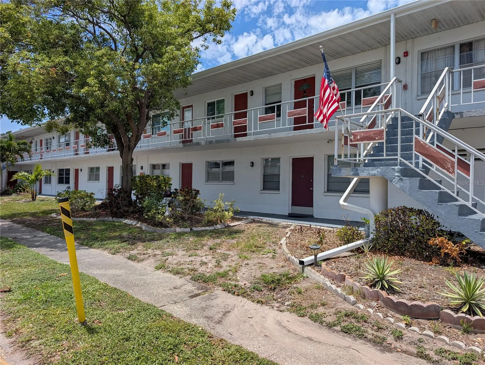 5850 18th Street N St Petersburg FL 33714