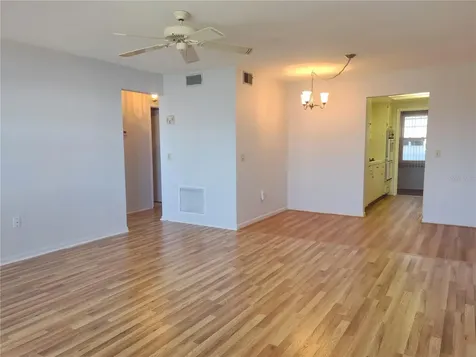 5850 18th Street N St Petersburg FL 33714