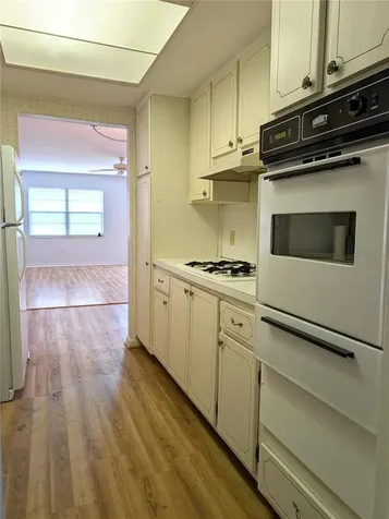 5850 18th Street N St Petersburg FL 33714