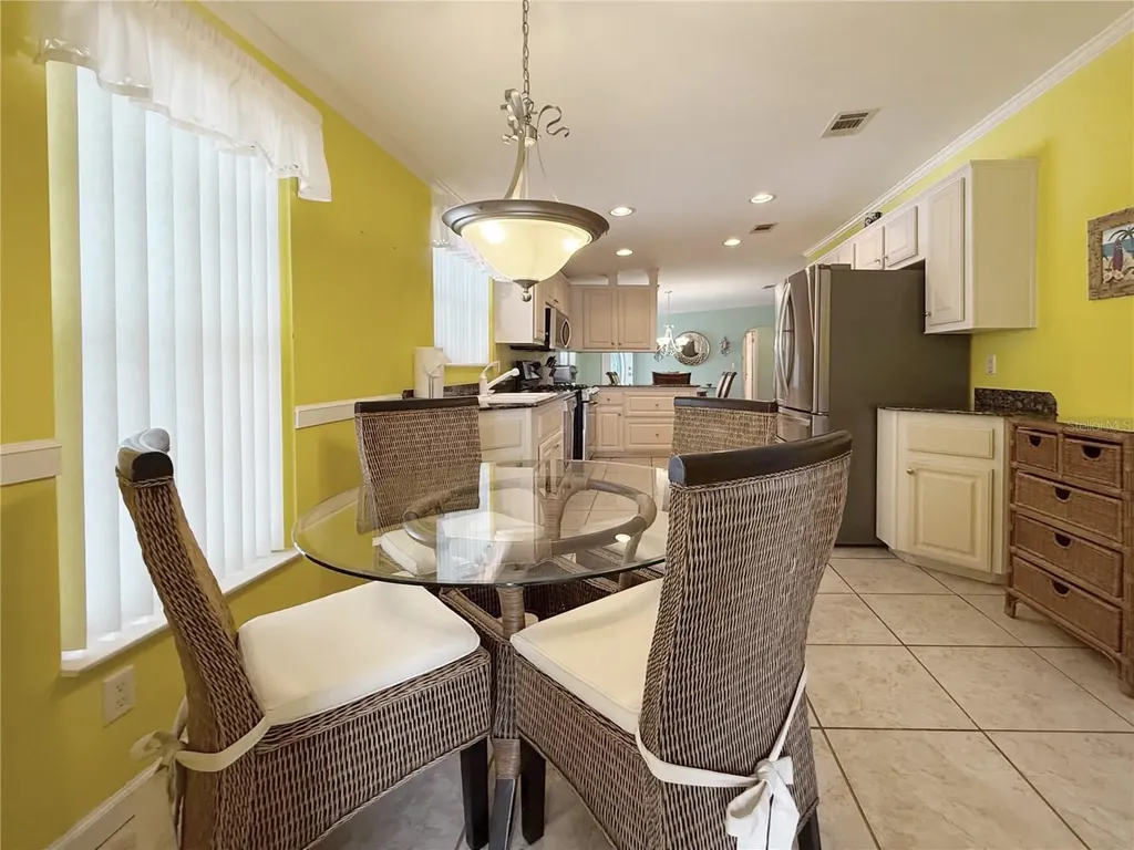 194 S Port Royal Lane Apollo Beach FL 33572