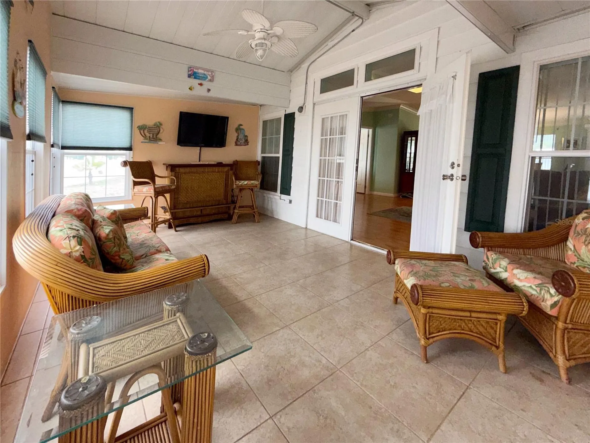 194 S Port Royal Lane Apollo Beach FL 33572