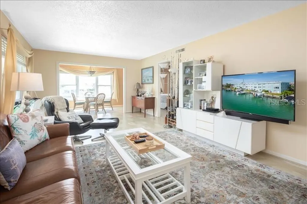 12405 3rd Street E Treasure Island FL 33706