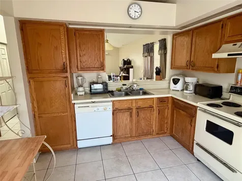 117 Meadow Boulevard Sanford FL 32771