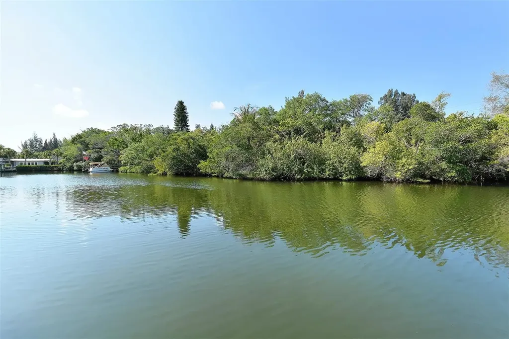 7340 Pine Needle Road Sarasota FL 34242