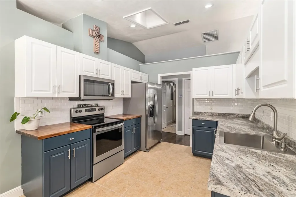 340 NW 233rd Terrace Newberry FL 32669