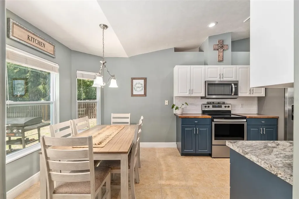 340 NW 233rd Terrace Newberry FL 32669