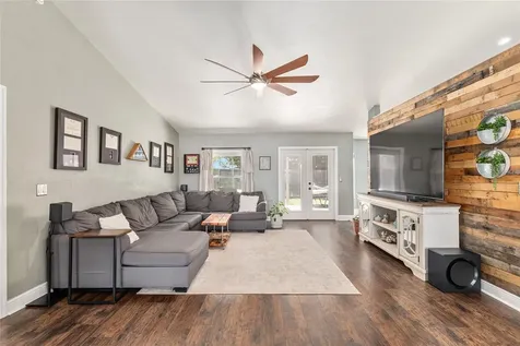 340 NW 233rd Terrace Newberry FL 32669