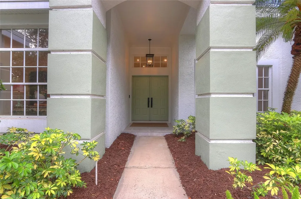204 Water View Court Safety Harbor FL 34695