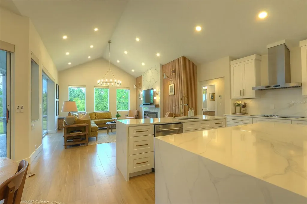 204 Water View Court Safety Harbor FL 34695