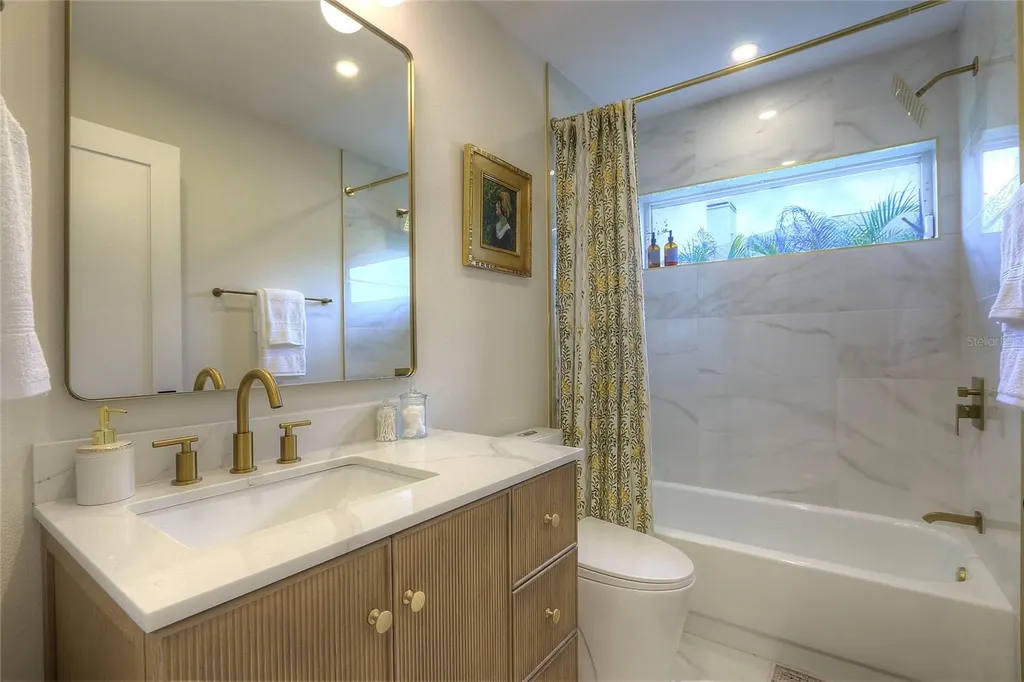 204 Water View Court Safety Harbor FL 34695