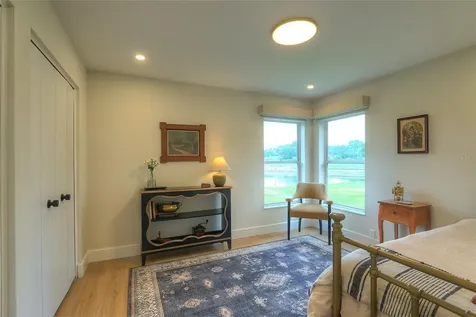 204 Water View Court Safety Harbor FL 34695