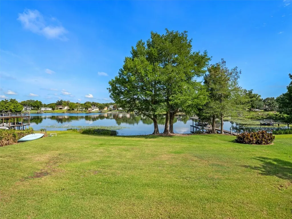517 Derry Down Road Orlando FL 32806