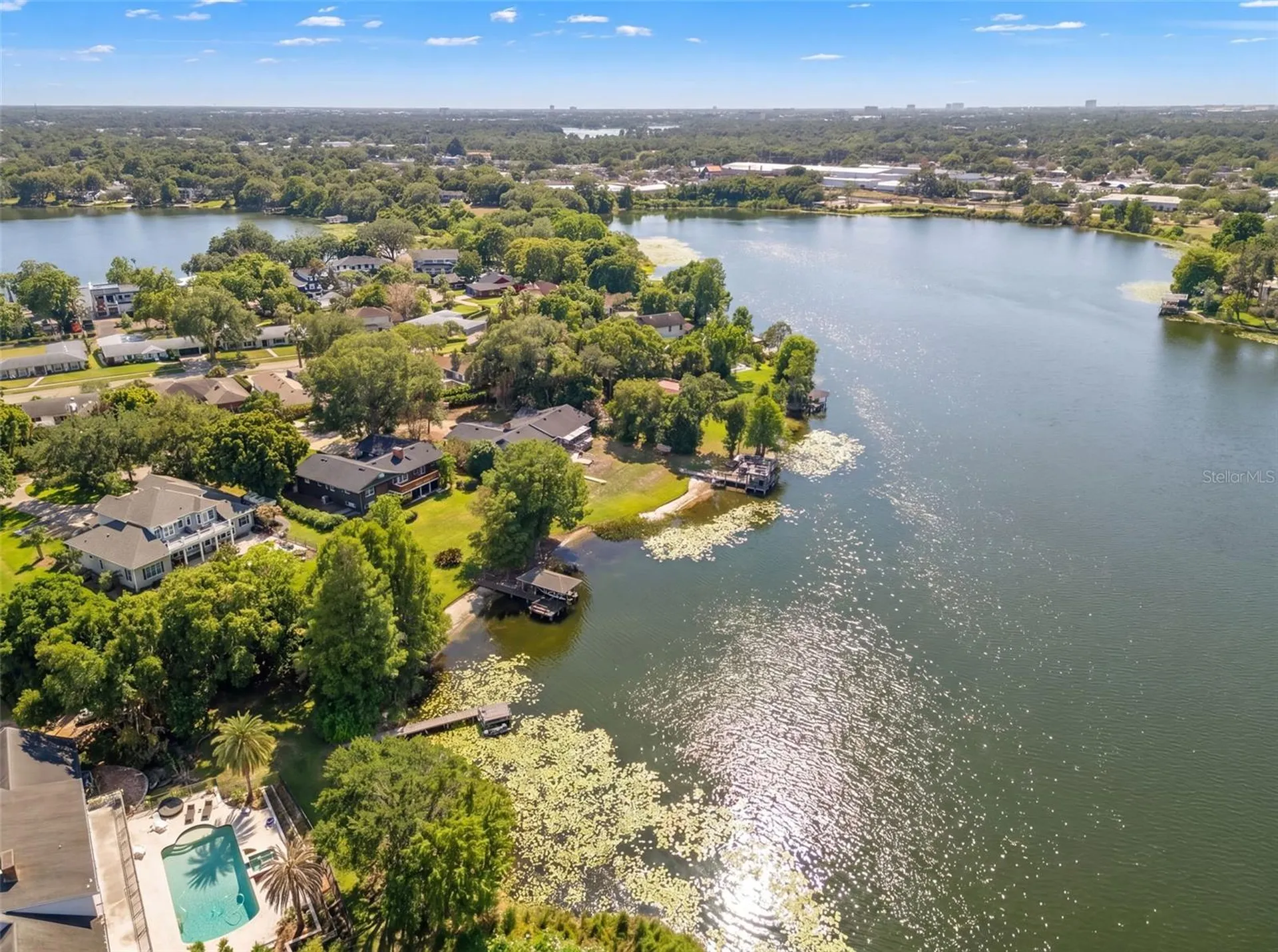 517 Derry Down Road Orlando FL 32806