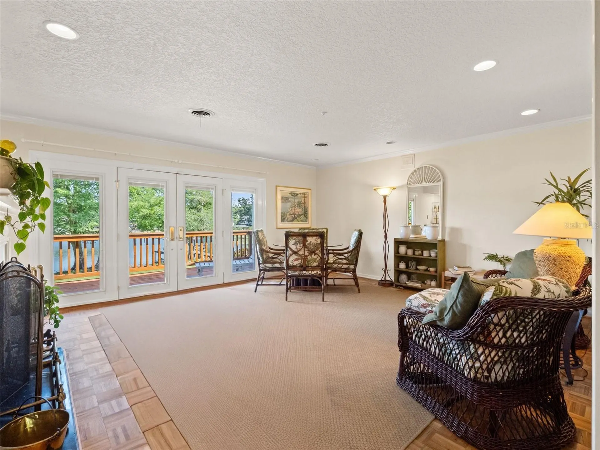 517 Derry Down Road Orlando FL 32806