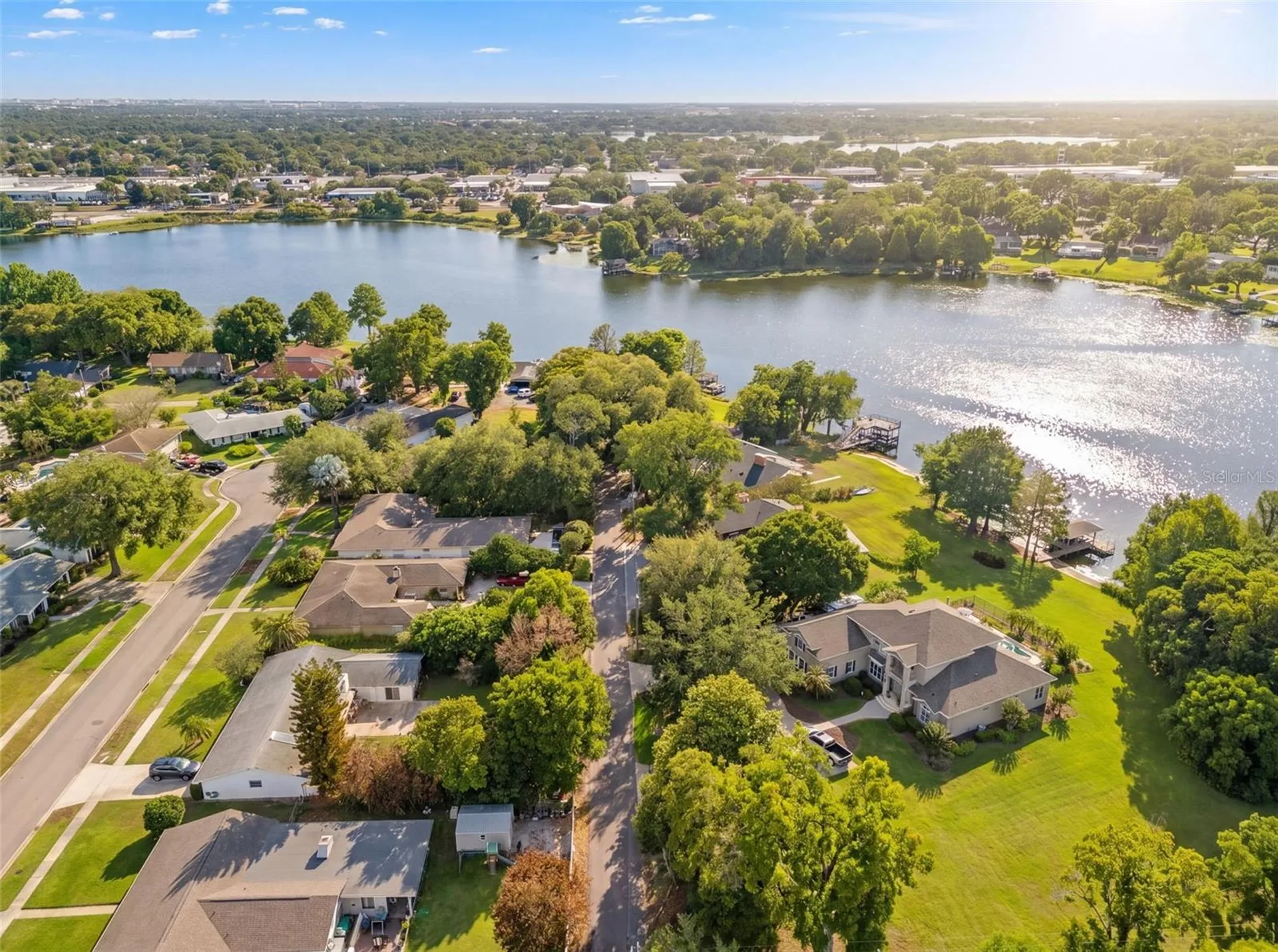 517 Derry Down Road Orlando FL 32806