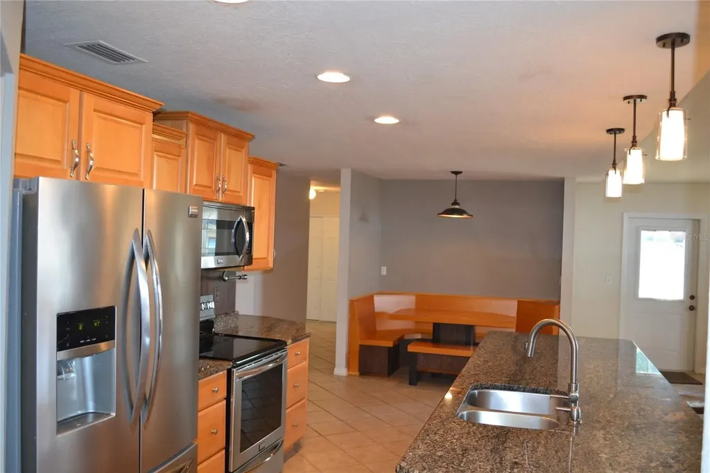 26 SE Ocale Way Summerfield FL 34491