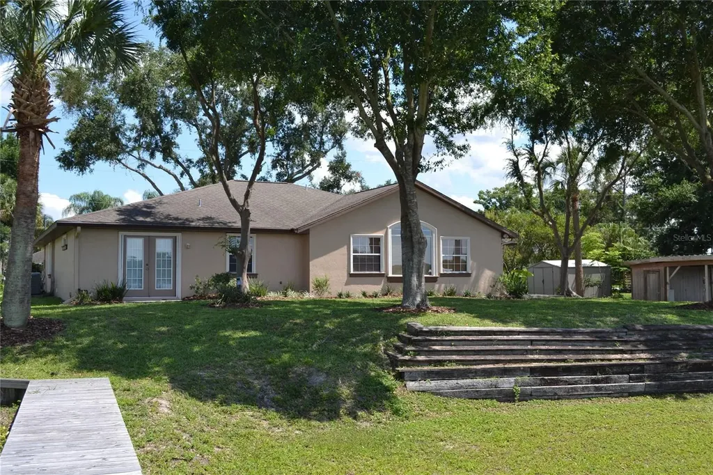 26 SE Ocale Way Summerfield FL 34491