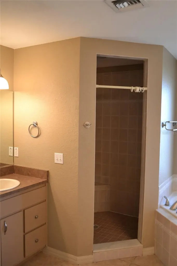26 SE Ocale Way Summerfield FL 34491