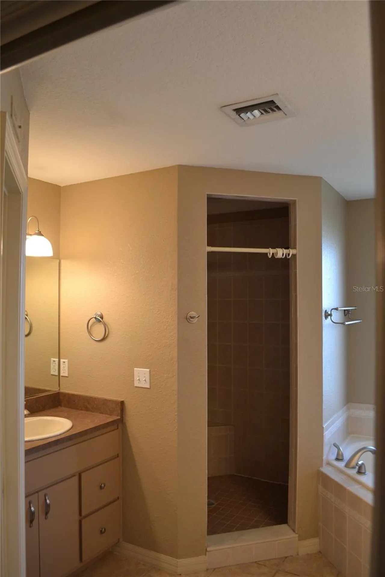 26 SE Ocale Way Summerfield FL 34491