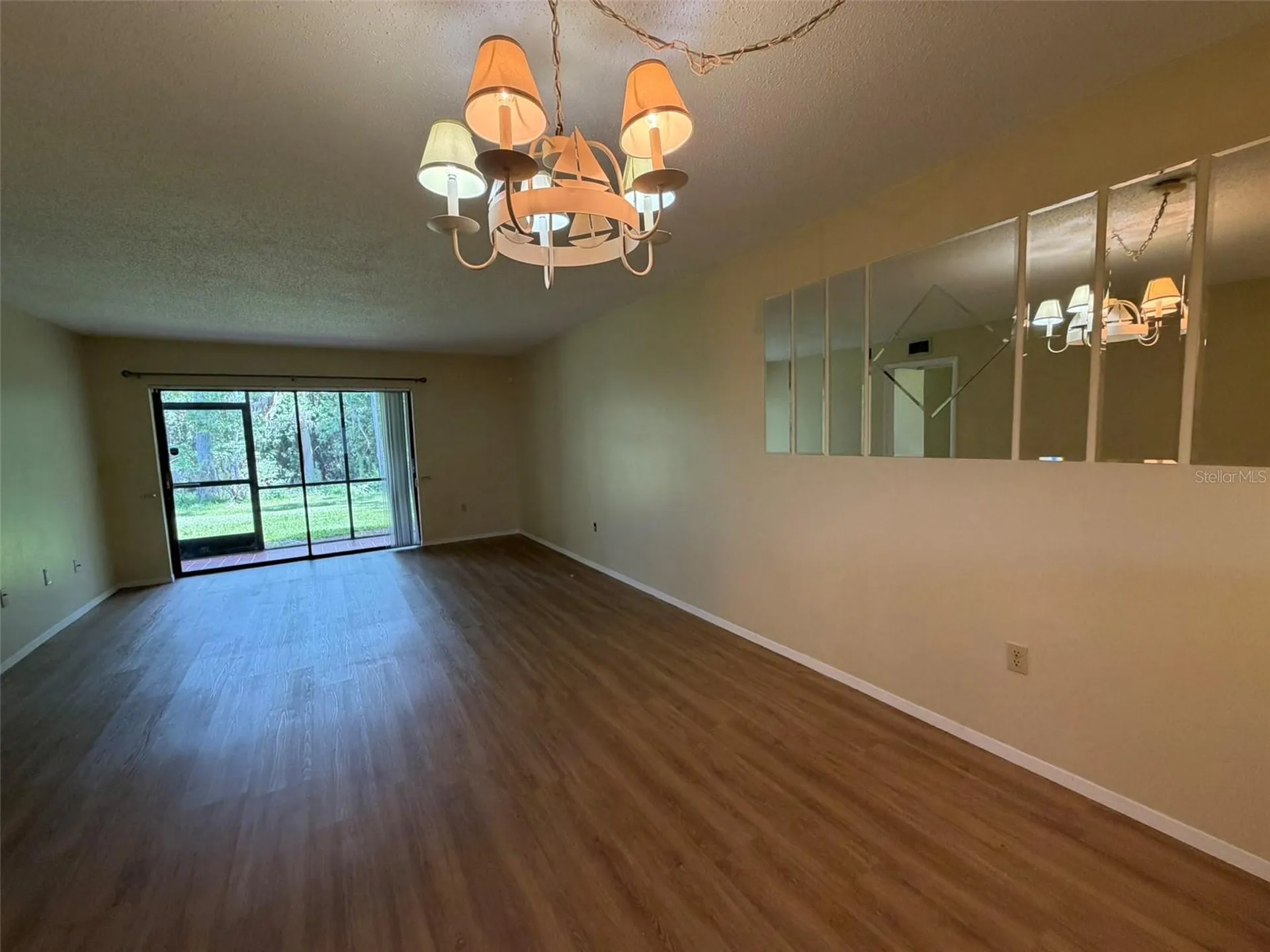 109 Nancy Drive Oldsmar FL 34677