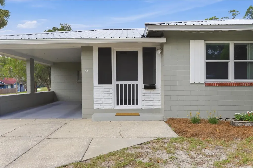 511 E Rich Avenue Deland FL 32724