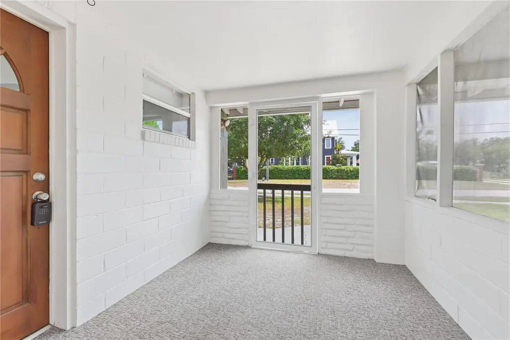 511 E Rich Avenue Deland FL 32724