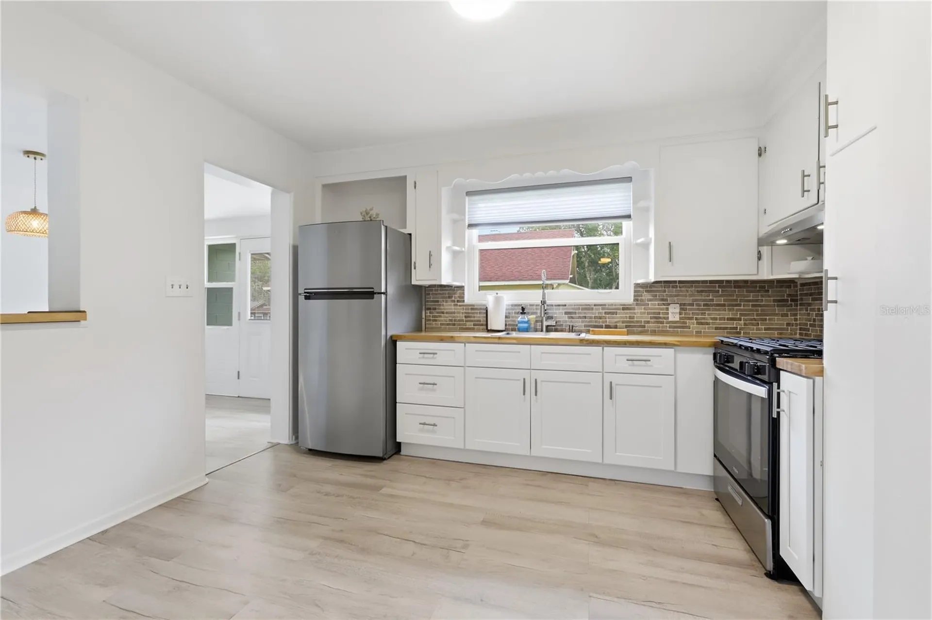 511 E Rich Avenue Deland FL 32724