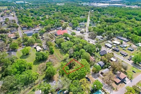 710 E Ohio Street Plant City FL 33563