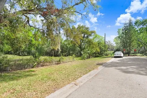 710 E Ohio Street Plant City FL 33563
