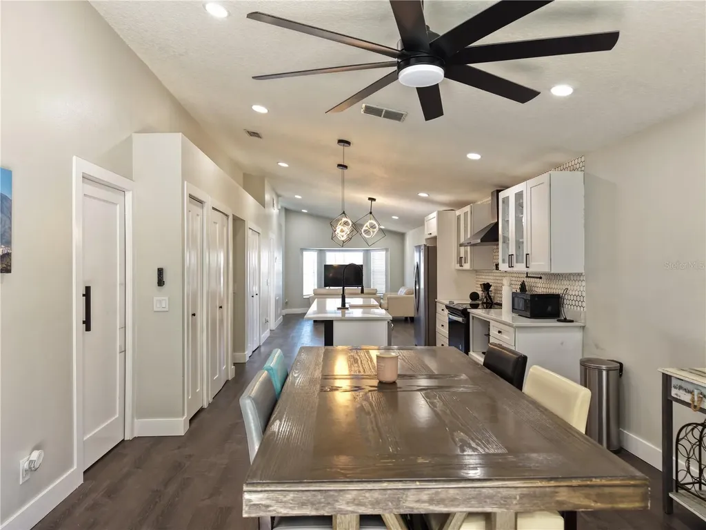 3103 Bellingham Drive Orlando FL 32825