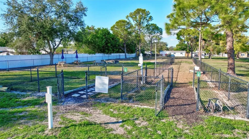 5164 Beach Drive SE St Petersburg FL 33705