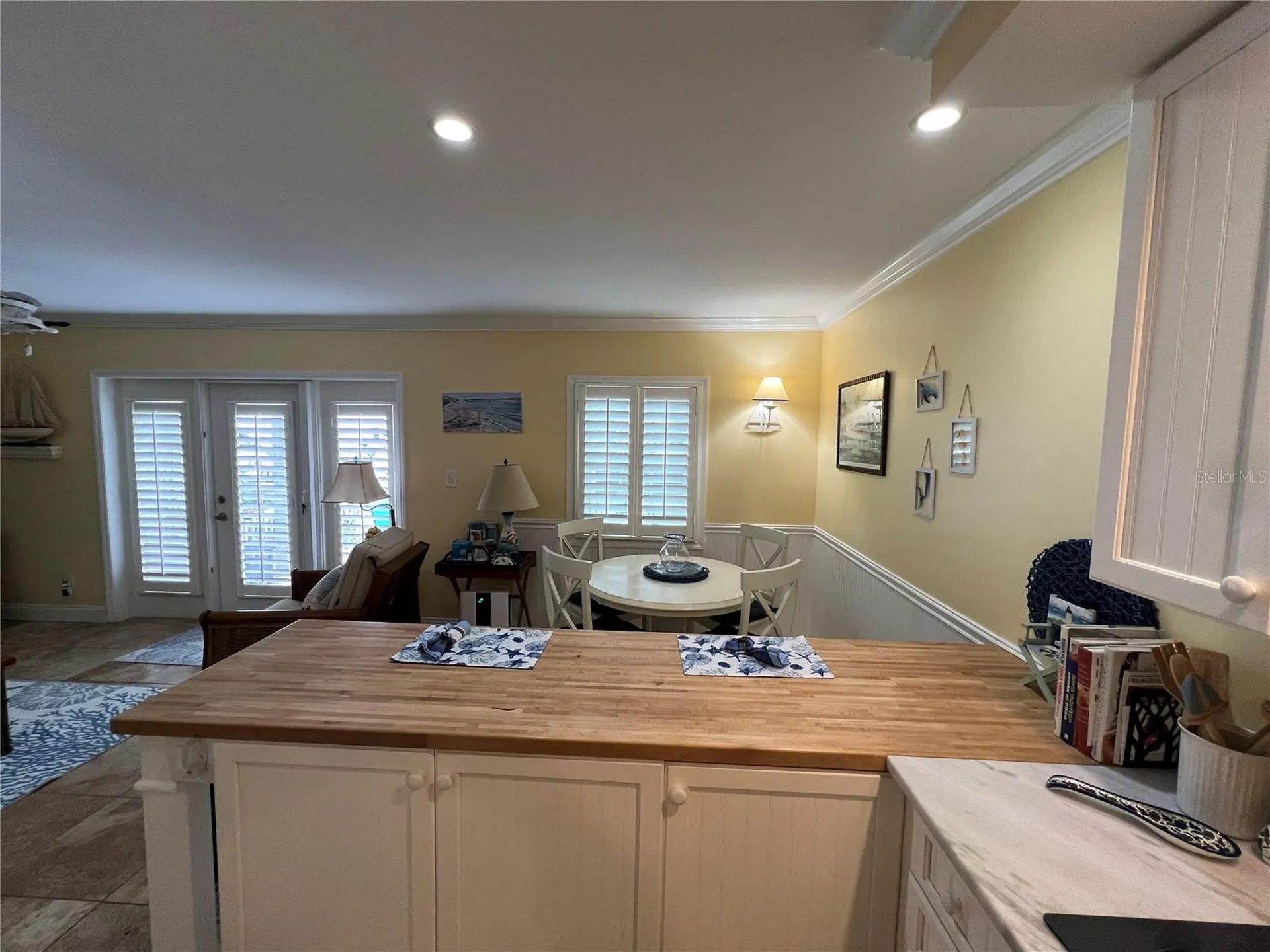 5164 Beach Drive SE St Petersburg FL 33705